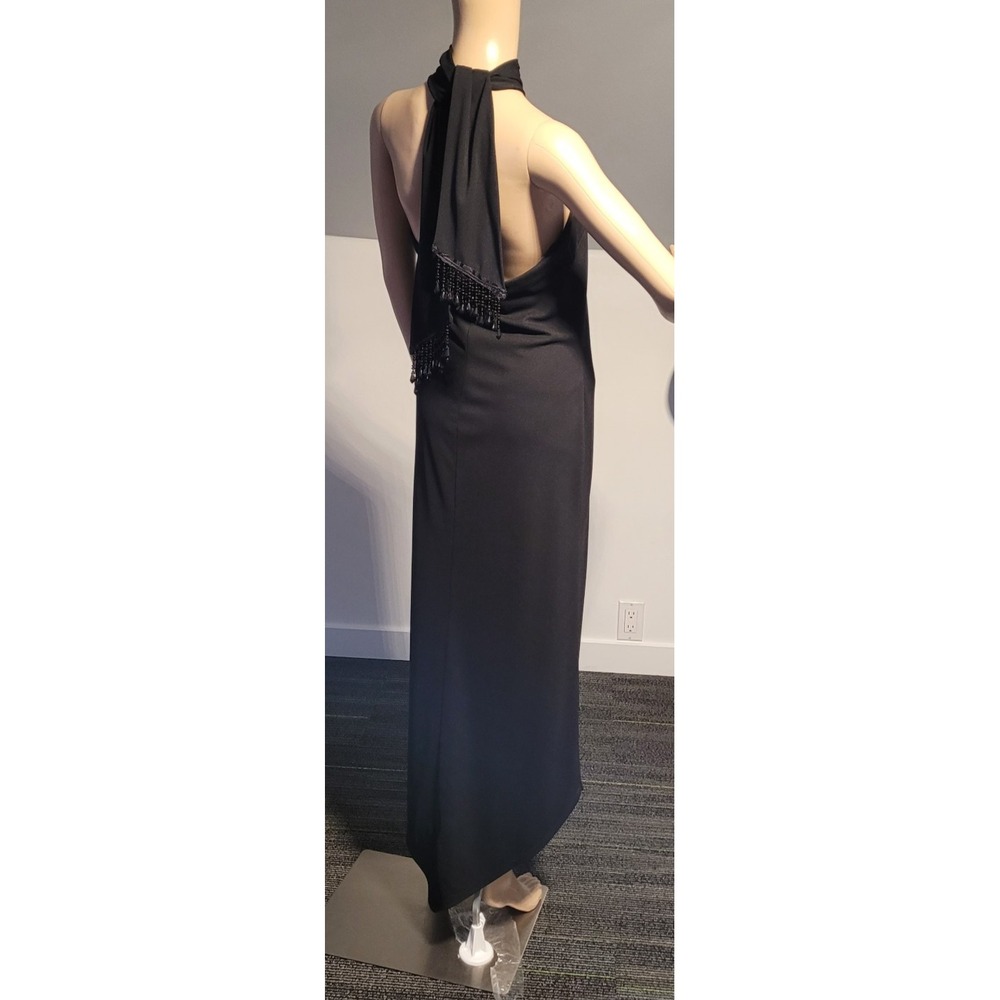 Scene Ladies Black Elegant Long Dress Size 7/8 With Beading Accent and V Hem - Picture 6 of 9